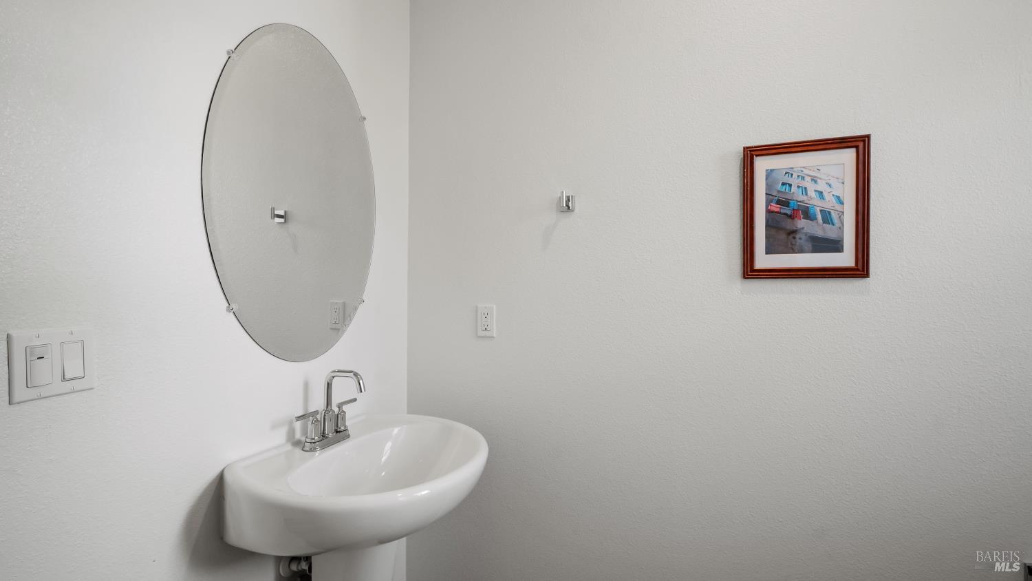 1586 Waterside Lane Rohnert Park, CA 94928 - Photo 17 of 39