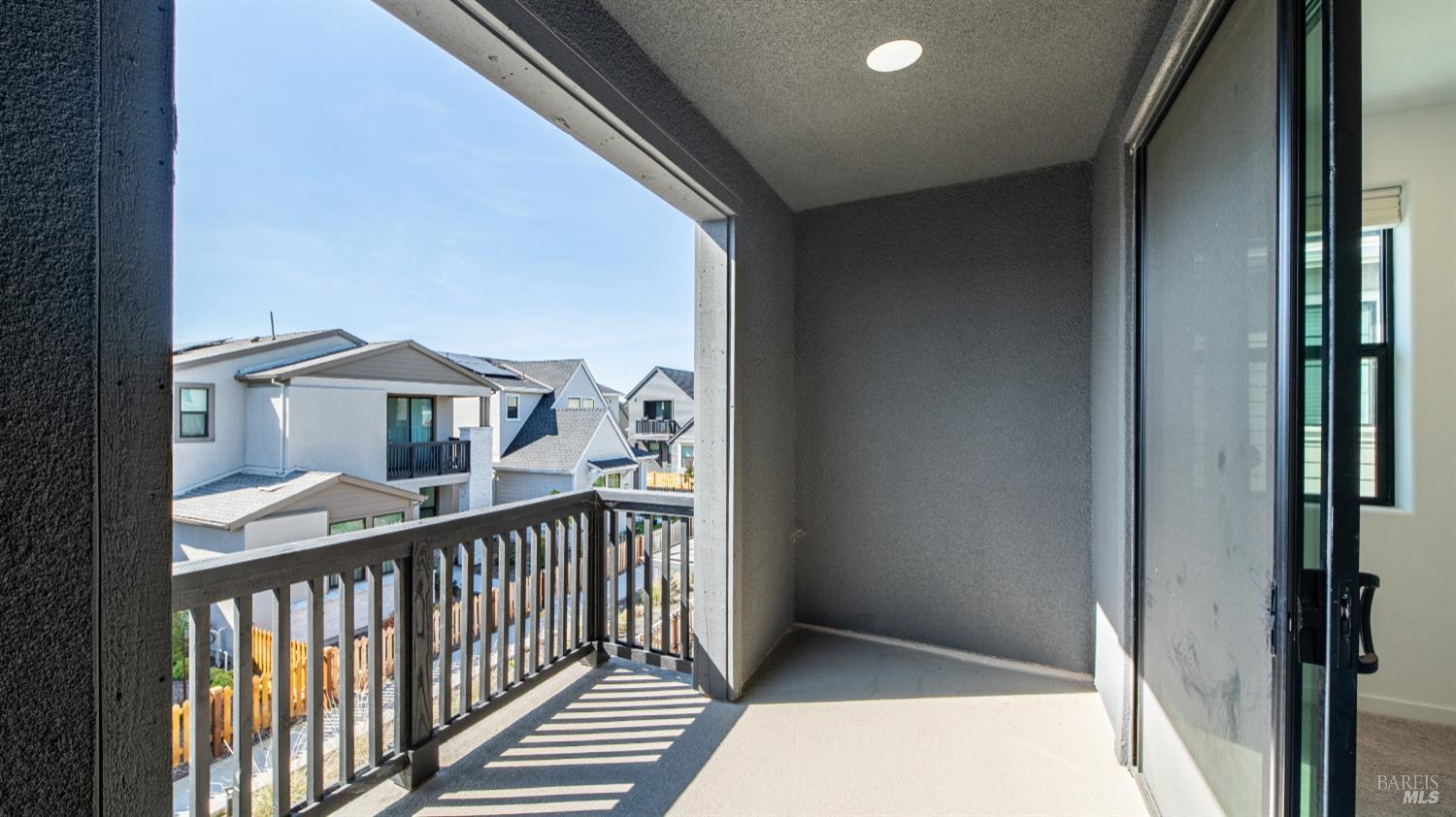 1586 Waterside Lane Rohnert Park, CA 94928 - Photo 28 of 39