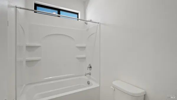 $760,000 | 1586 Waterside Lane, Rohnert Park, CA 94928