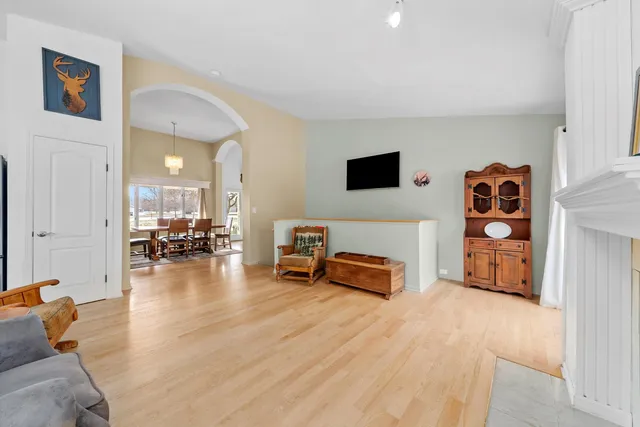 $485,000 | 6522 Sycamore Court, McHenry, IL 60050