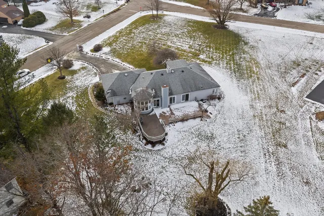 $485,000 | 6522 Sycamore Court, McHenry, IL 60050