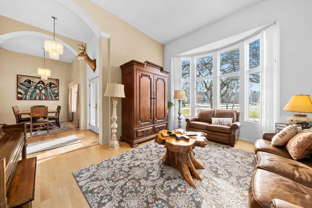 $485,000 | 6522 Sycamore Court, McHenry, IL 60050