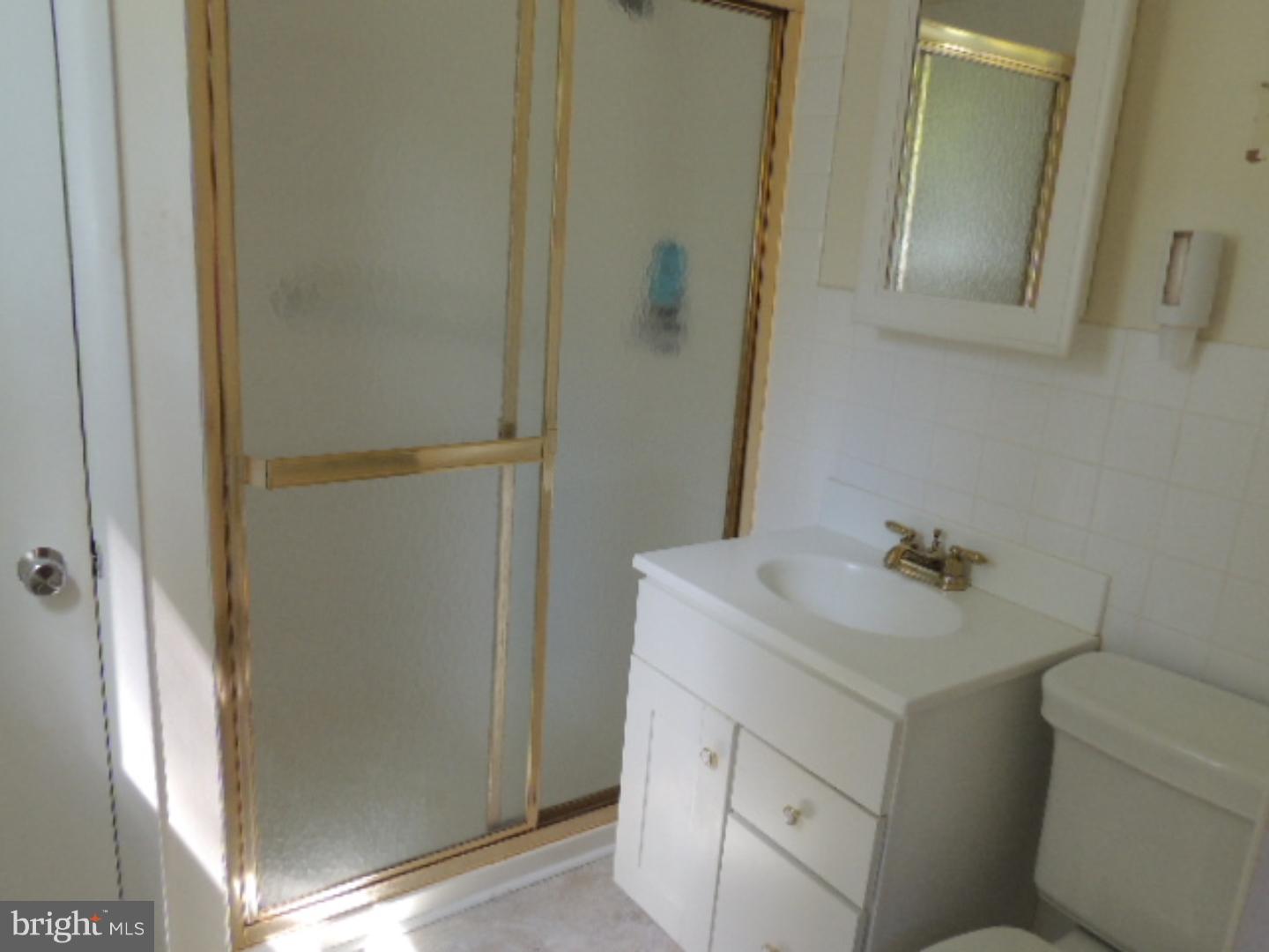 3342 Morningside Road Wilmington, DE 19810 - Photo 15 of 17 Bathroom
