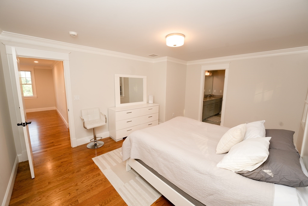 186 Ridge Street Winchester, MA 01890 - Photo 15 of 24