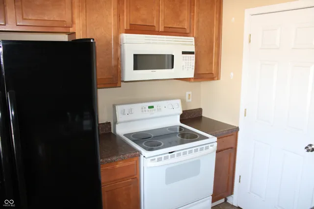 $86,000 | 47 Port Sylvia Drive, Unit D, Indianapolis, IN 46224