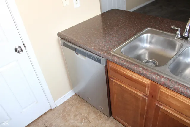 $86,000 | 47 Port Sylvia Drive, Unit D, Indianapolis, IN 46224