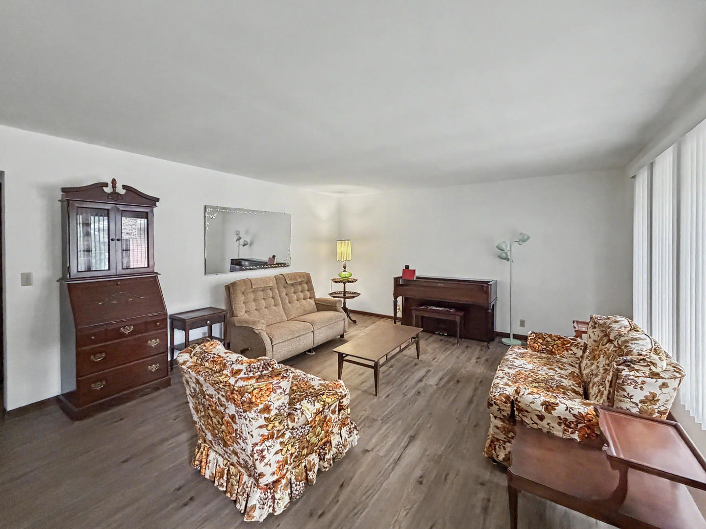 609 East Porter Avenue Watseka, IL 60970 - Photo 6 of 19