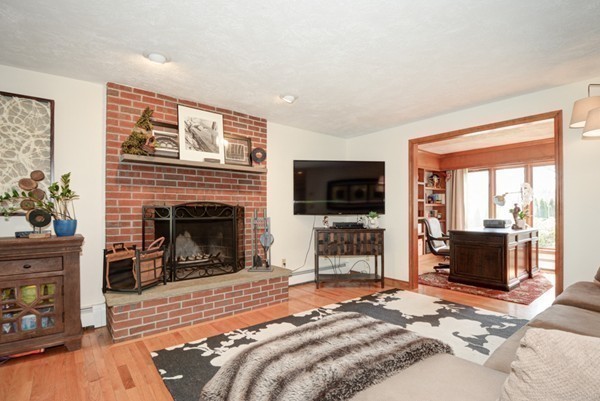 117 Barry Road Worcester, MA 01609 - Photo 12 of 27 Gallery Image 12