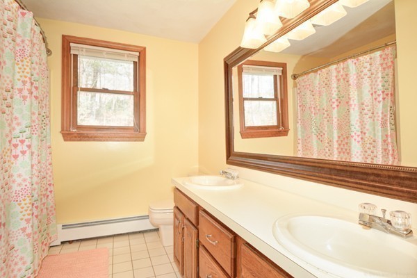 117 Barry Road Worcester, MA 01609 - Photo 22 of 27 Gallery Image 22