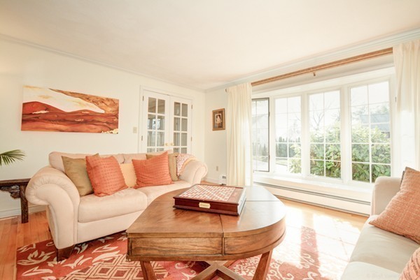 117 Barry Road Worcester, MA 01609 - Photo 7 of 27 Gallery Image 7