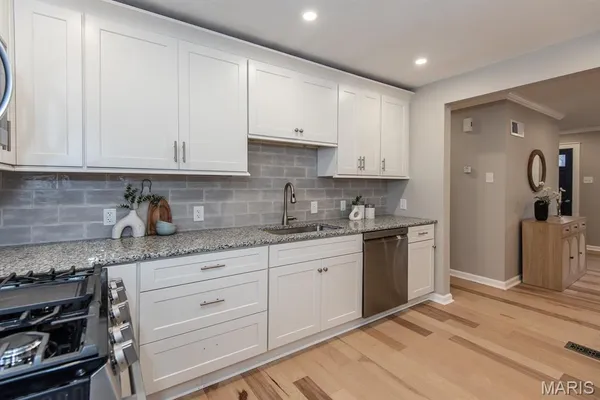 $270,000 | 804 Edgar Road, St. Louis, MO 63119
