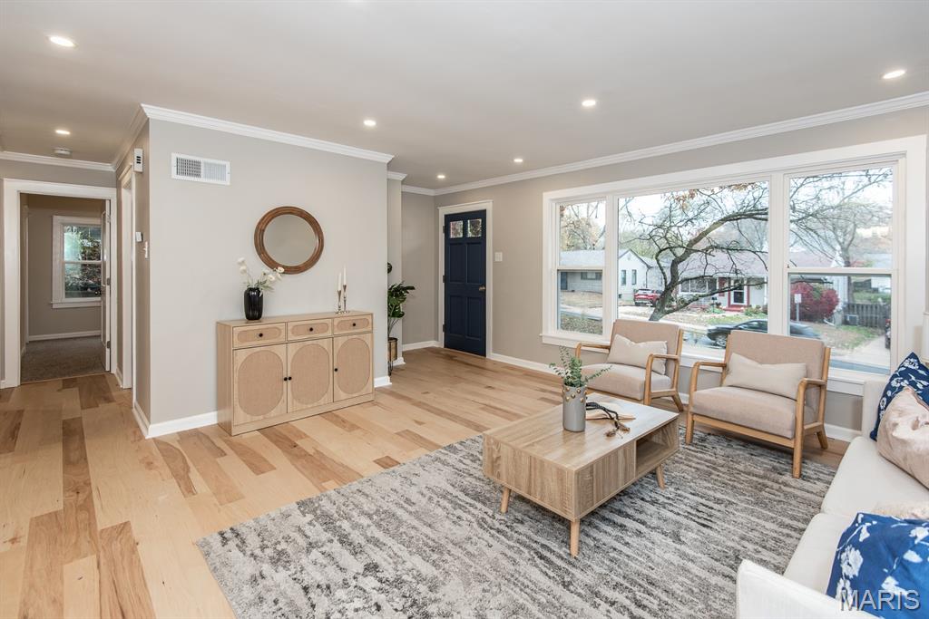 804 Edgar Road St. Louis, MO 63119 - Photo 8 of 35