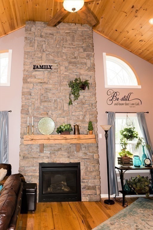 244 Gates Pond Road Berlin, MA 01503 - Photo 14 of 42
