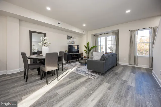 $310,000 | 3326 North Market Street, Wilmington, DE 19802