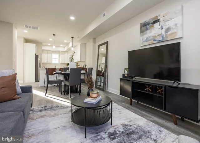 $310,000 | 3326 North Market Street, Wilmington, DE 19802