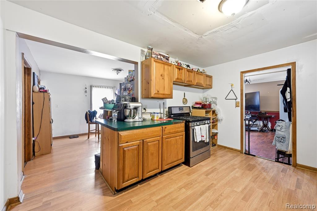 29145 Avondale Street Inkster, MI 48141 - Photo 5 of 17