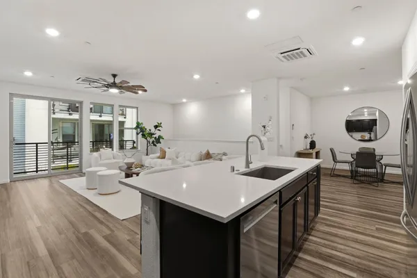 $1,088,000 | 6816 Vector Court, San Jose, CA 95119