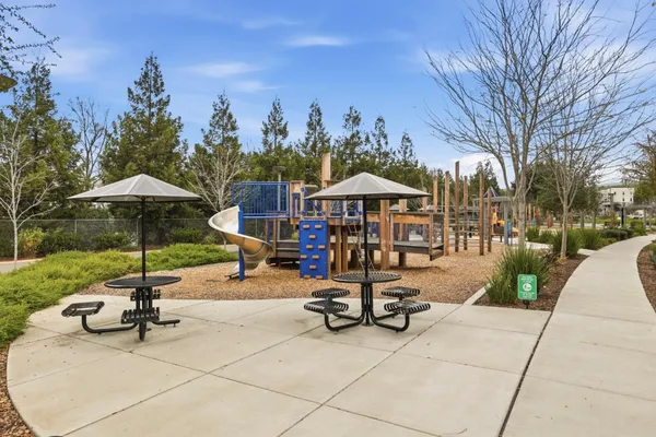 $1,070,000 | 6816 Vector Court, San Jose, CA 95119