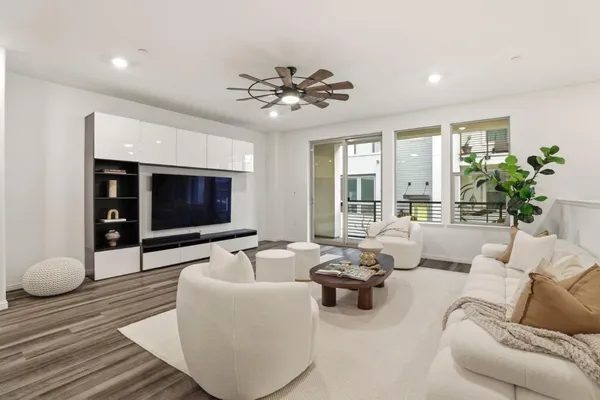 $1,070,000 | 6816 Vector Court, San Jose, CA 95119