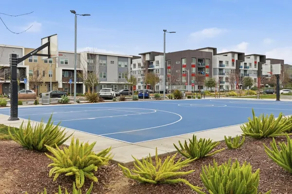 $1,088,000 | 6816 Vector Court, San Jose, CA 95119