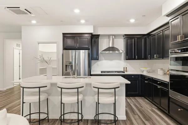 $1,070,000 | 6816 Vector Court, San Jose, CA 95119