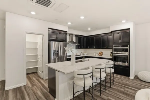 $1,070,000 | 6816 Vector Court, San Jose, CA 95119