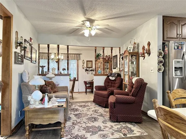 $315,000 | 904 Lake Manor Drive, Trenton, MO 64683