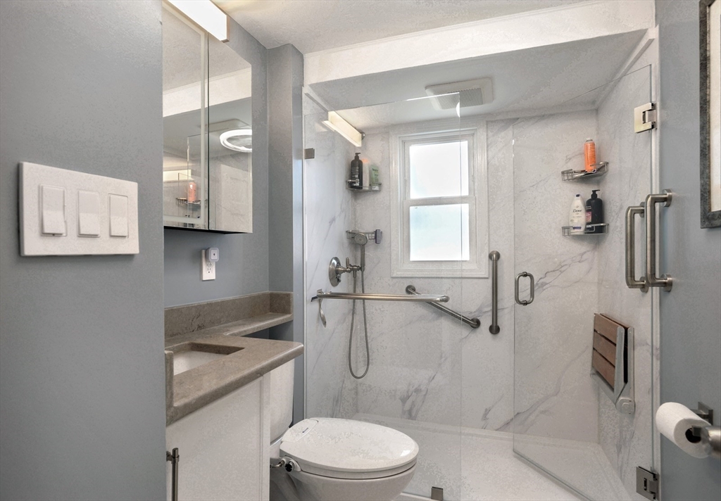 9 G Street Hull, MA 02045 - Photo 18 of 31