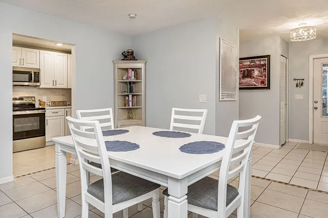 $2,500 | 7650 Meed Circle, Lake Worth, FL 33467