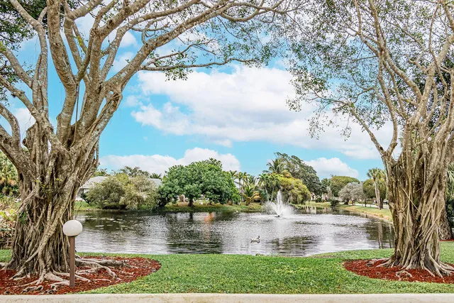 $2,500 | 7650 Meed Circle, Lake Worth, FL 33467