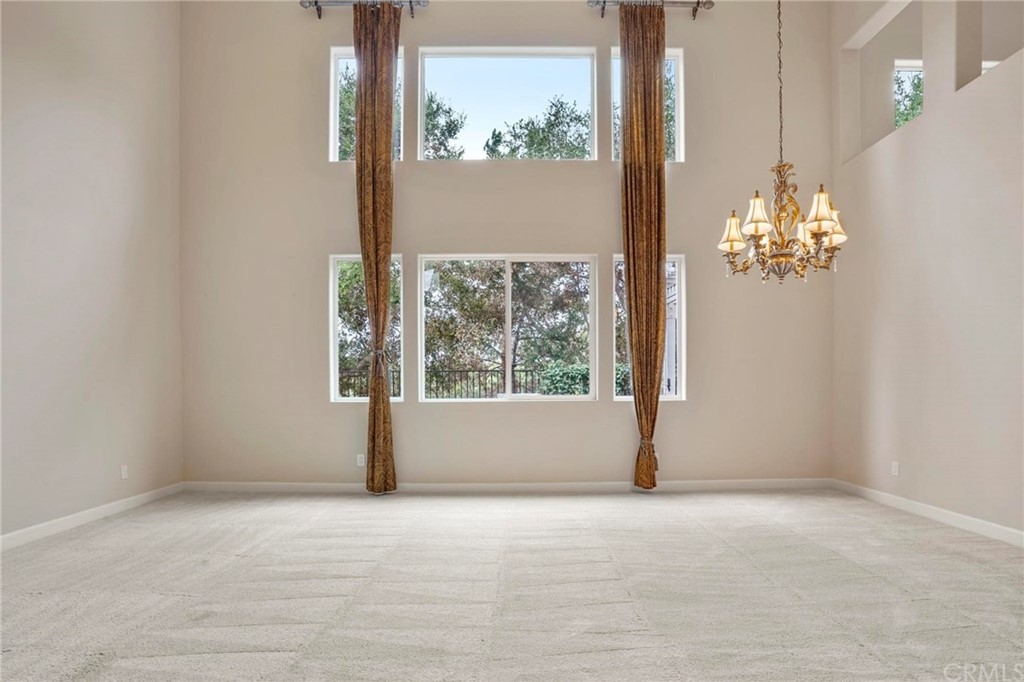 569 Inverlochy Drive Fallbrook, CA 92028 - Photo 8 of 36 a view of empty room with window