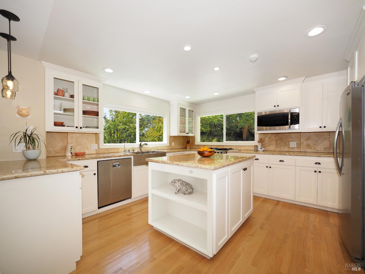 22549 River Road Geyserville, CA 95441 - Photo 13 of 63