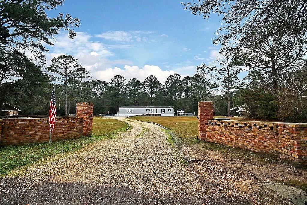 75065 Williams Road Covington, LA 70435 - Photo 1 of 18 Gallery Image 1