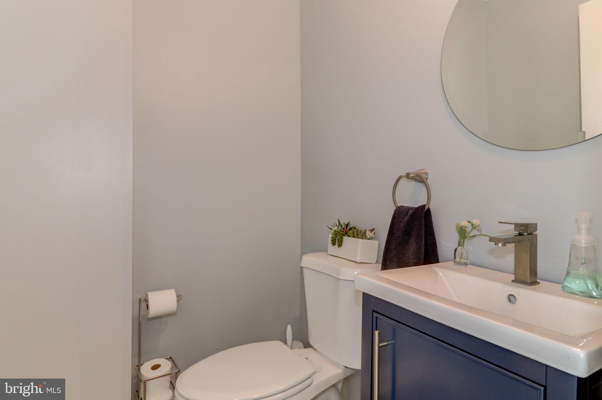 205 Springvalley Way Aston, PA 19014 - Photo 15 of 30 Half Bath on Main Level