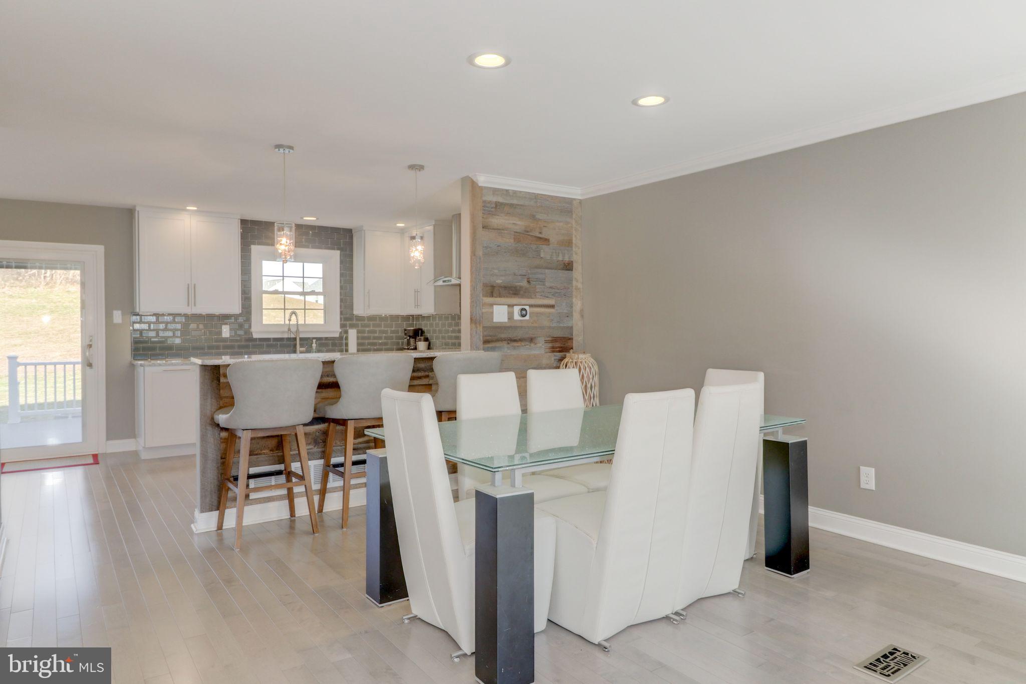 205 Springvalley Way Aston, PA 19014 - Photo 8 of 30 Gallery Image 8