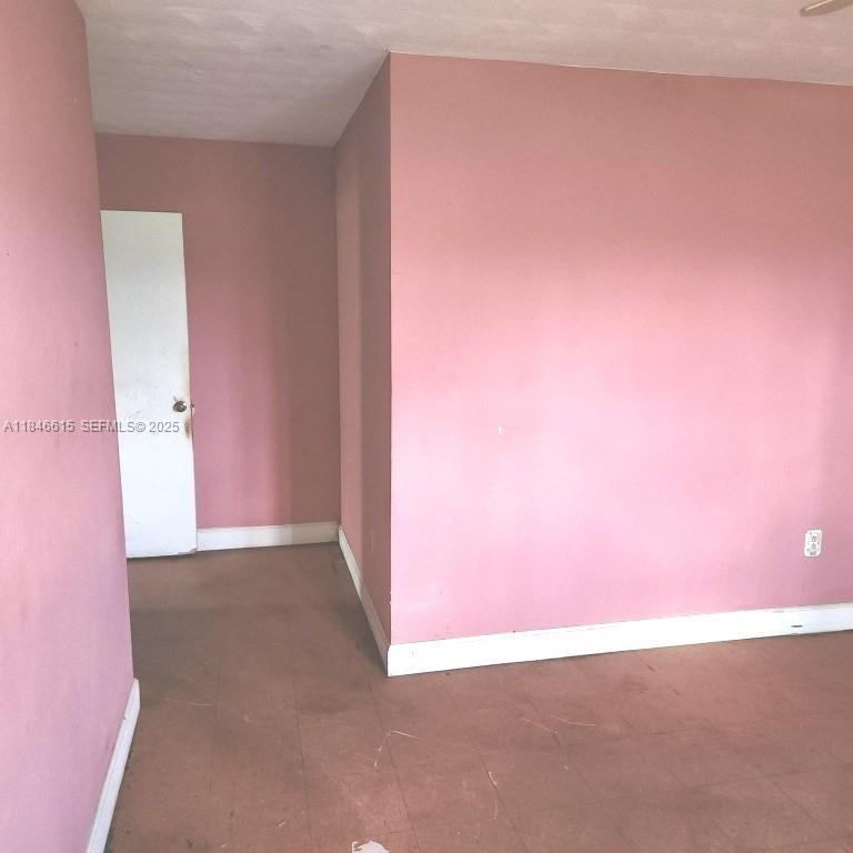 3250 Bacom Point Road Pahokee, FL 33476 - Photo 15 of 29 Gallery Image 15