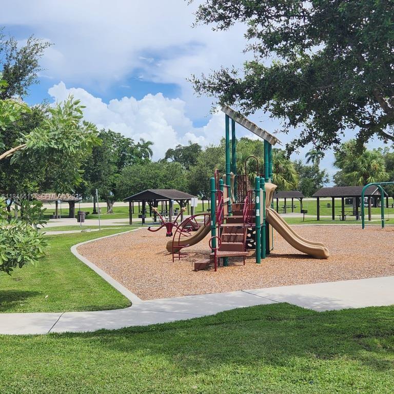 3250 Bacom Point Road Pahokee, FL 33476 - Photo 27 of 29 Gallery Image 27