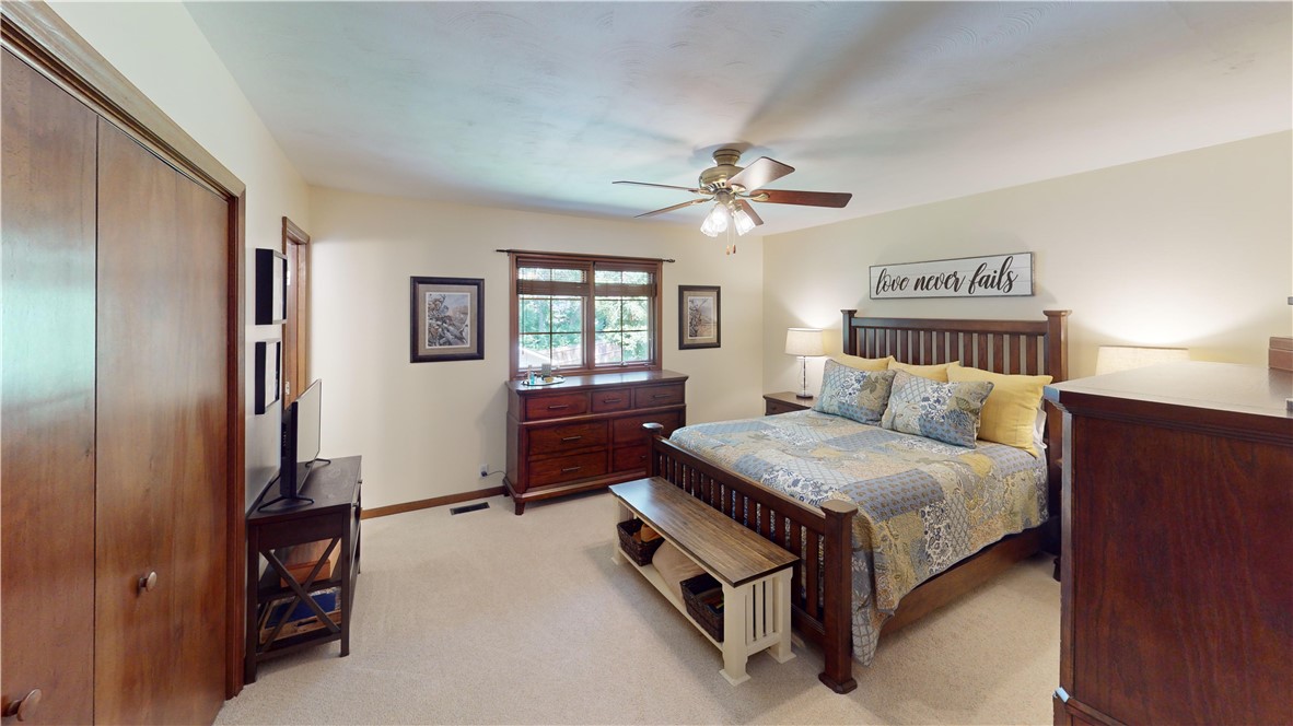 821 South Cedar Hill Drive Decatur, IL 62521 - Photo 15 of 33
