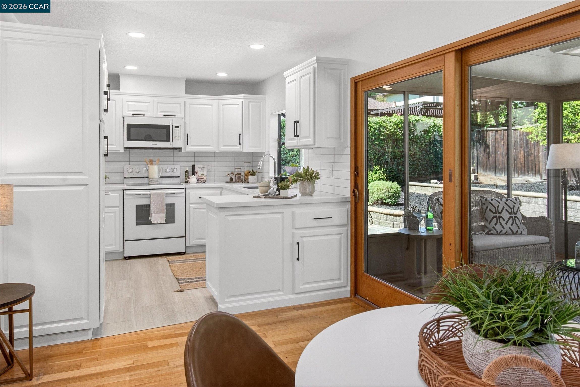 714 Navaronne Way Concord, CA 94518 - Photo 23 of 41