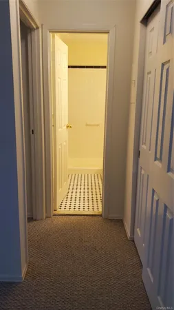 $2,200 | 101 Sylvan Avenue, Unit 44, Miller Place, NY 11764