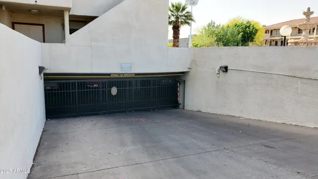 $2,700 | 4330 North 5th Avenue, Unit 209, Phoenix, AZ 85013