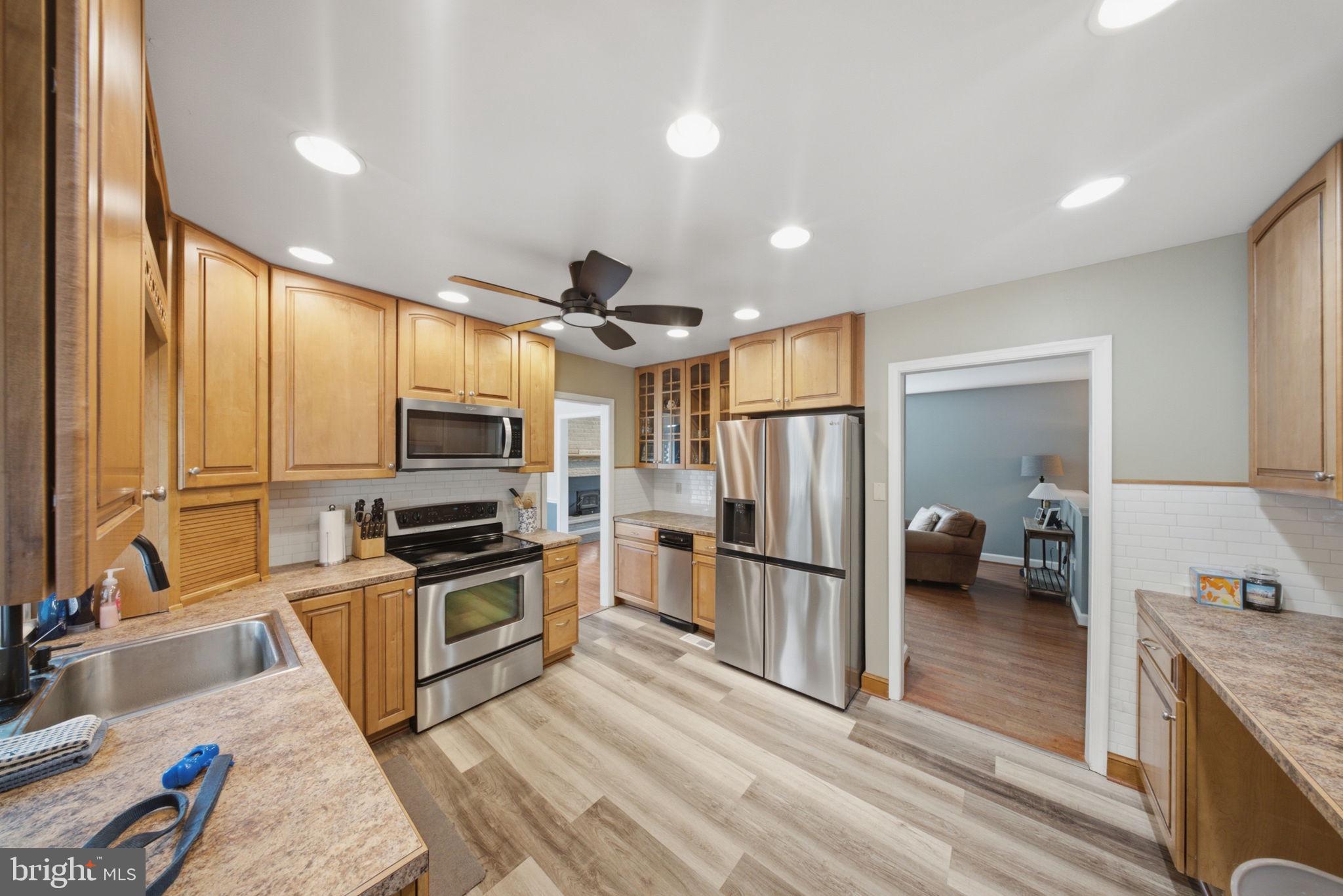 11802 Rivershore Drive Dunkirk, MD 20754 - Photo 10 of 30