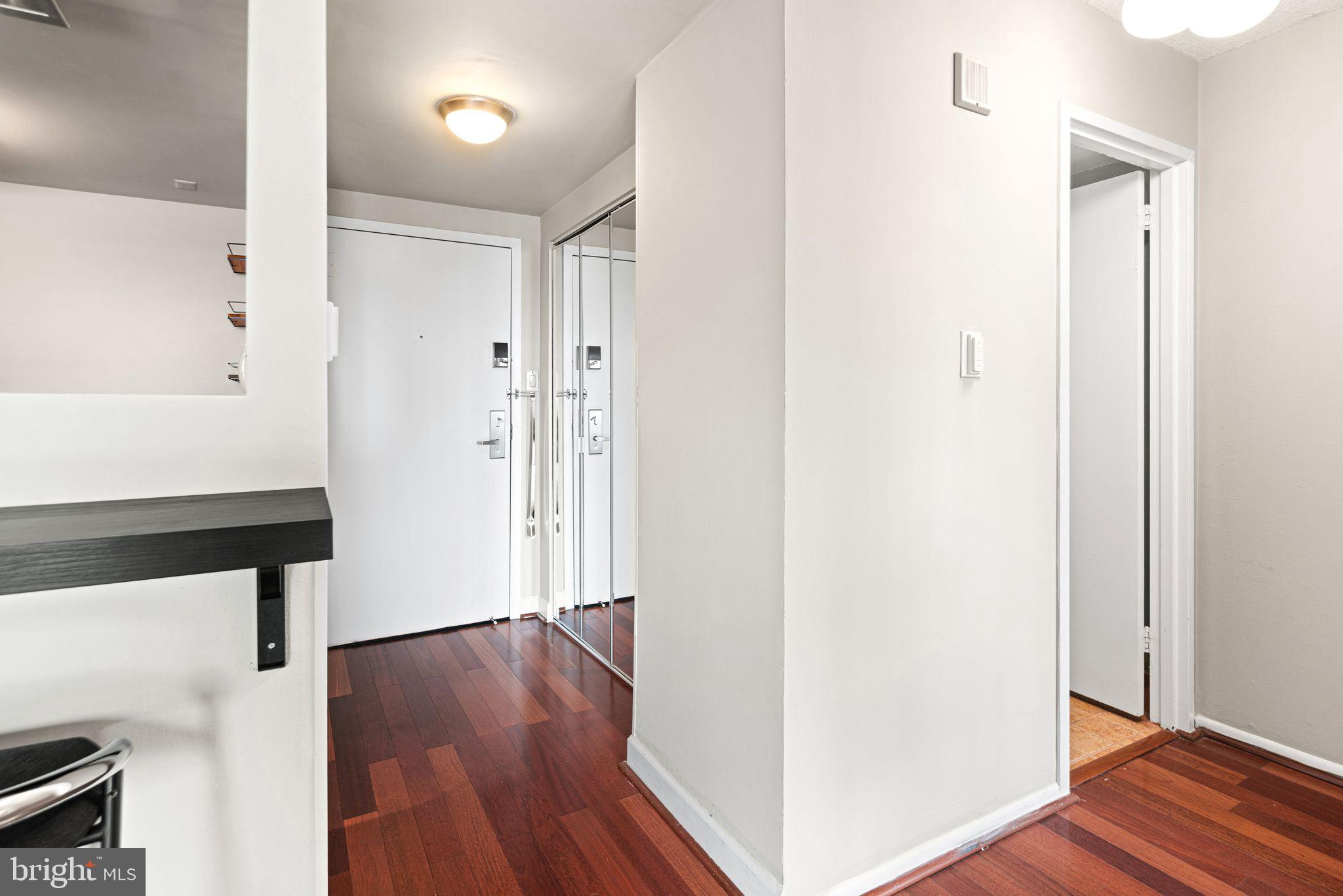2001 Hamilton Street, Unit 922 Philadelphia, PA 19130 - Photo 6 of 16