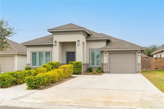 $212,000 | 909 West Sycamore Avenue, Mission, TX 78573