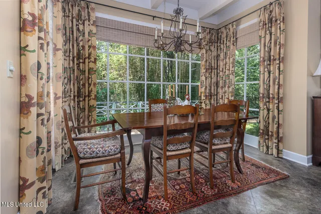 $495,000 | 9 Oak Knoll Drive, Clarksdale, MS 38614