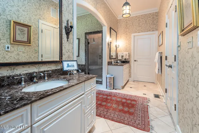 $495,000 | 9 Oak Knoll Drive, Clarksdale, MS 38614