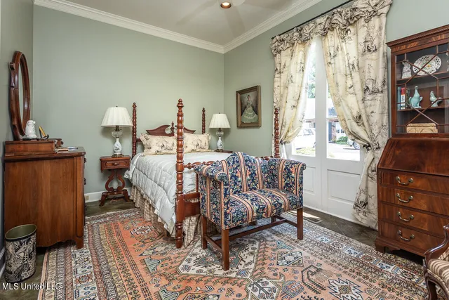 $495,000 | 9 Oak Knoll Drive, Clarksdale, MS 38614