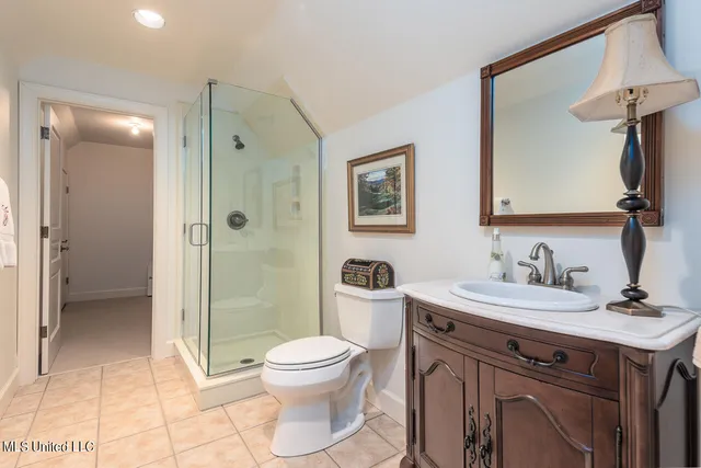 $495,000 | 9 Oak Knoll Drive, Clarksdale, MS 38614