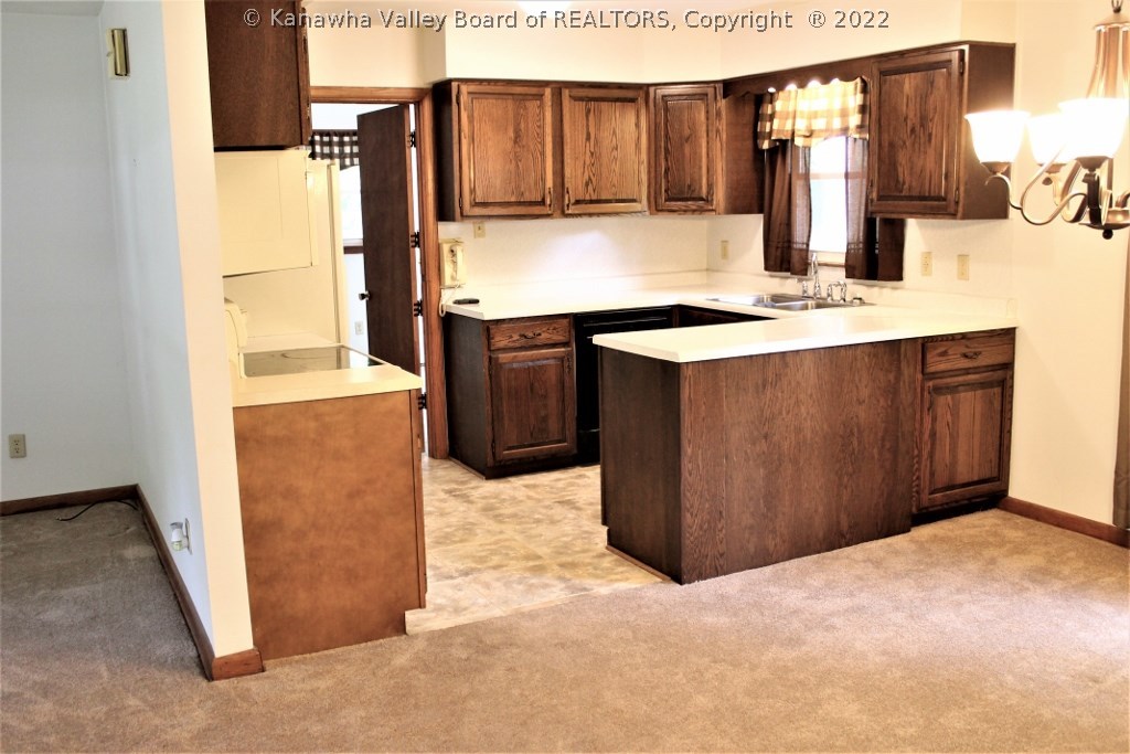 4265 16th St Road Huntington, WV 25701 - Photo 2 of 14 Gallery Image 2