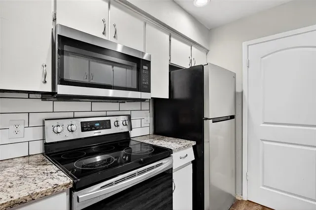 $1,495 | 401 Utah Street, Sherman, TX 75090